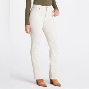NWT Cosmic Blue Love Heilyn Jeans High Rise Bootcut Cream Stretch Denim Size 32P